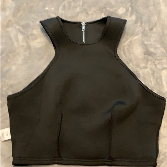 NWOT TOBI HIGH NECK SLEEVELESS CROP TOP - Picture 6 of 8